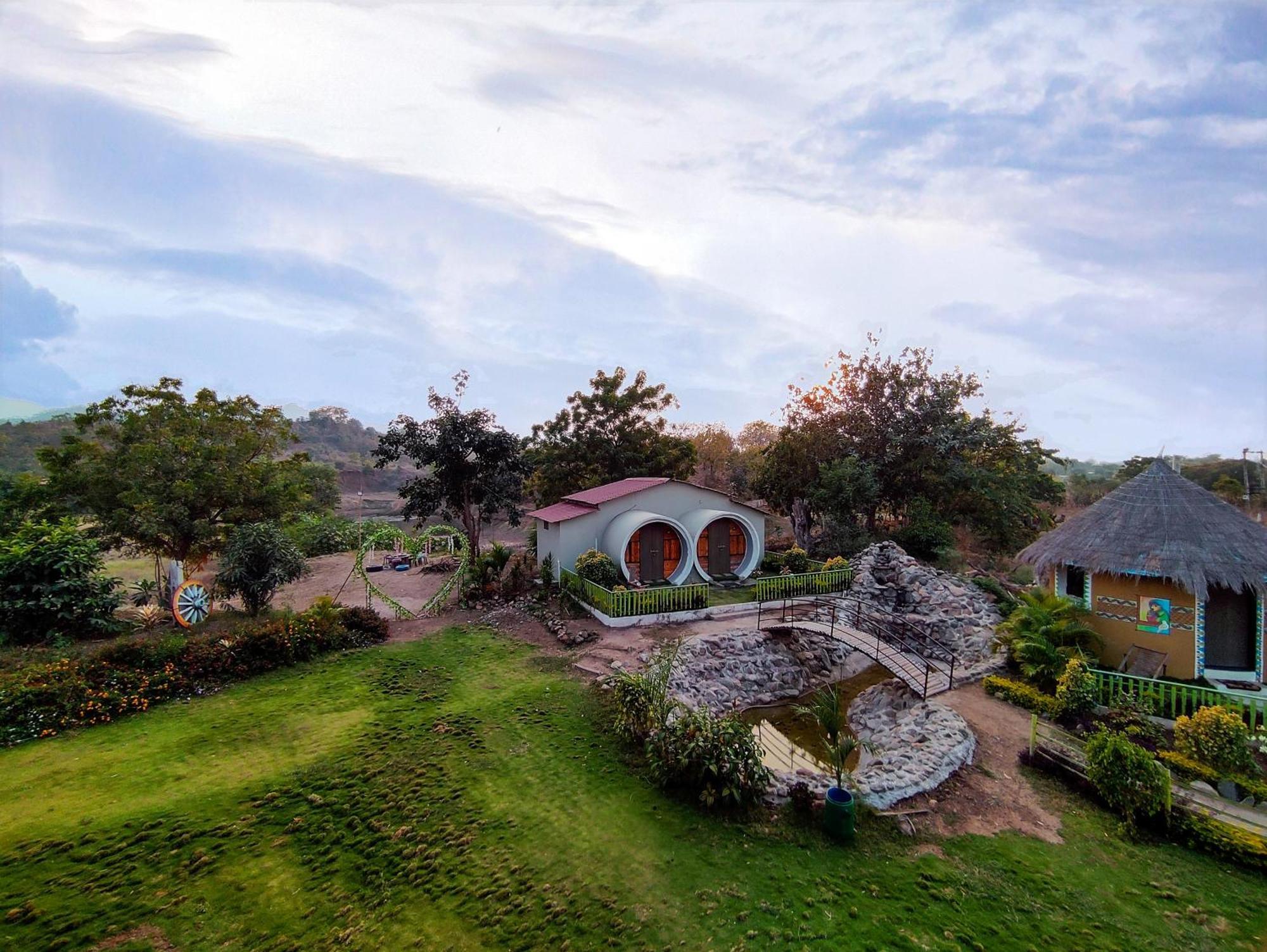 Van Vagdo Resort Rajpipla Экстерьер фото
