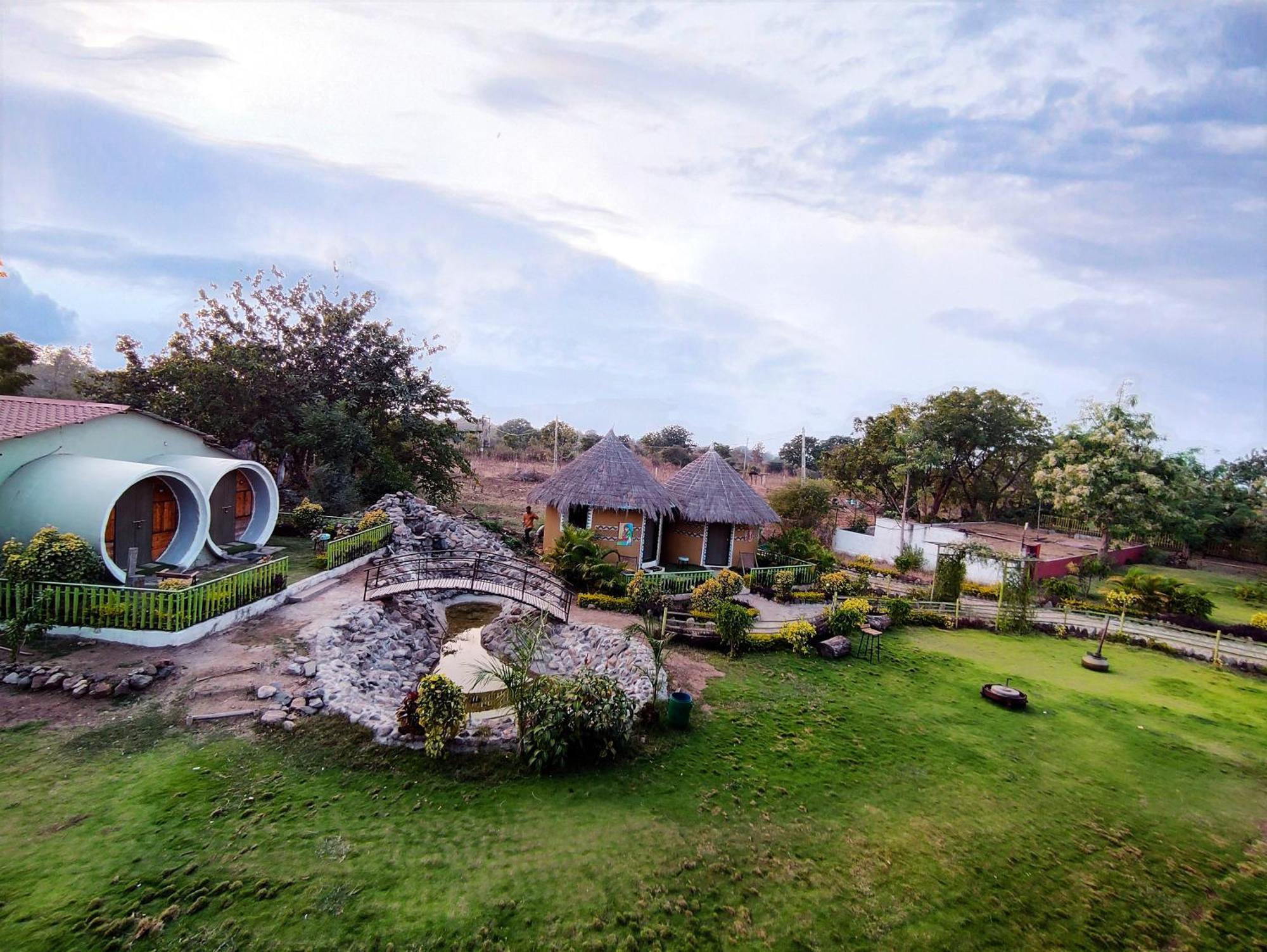 Van Vagdo Resort Rajpipla Экстерьер фото