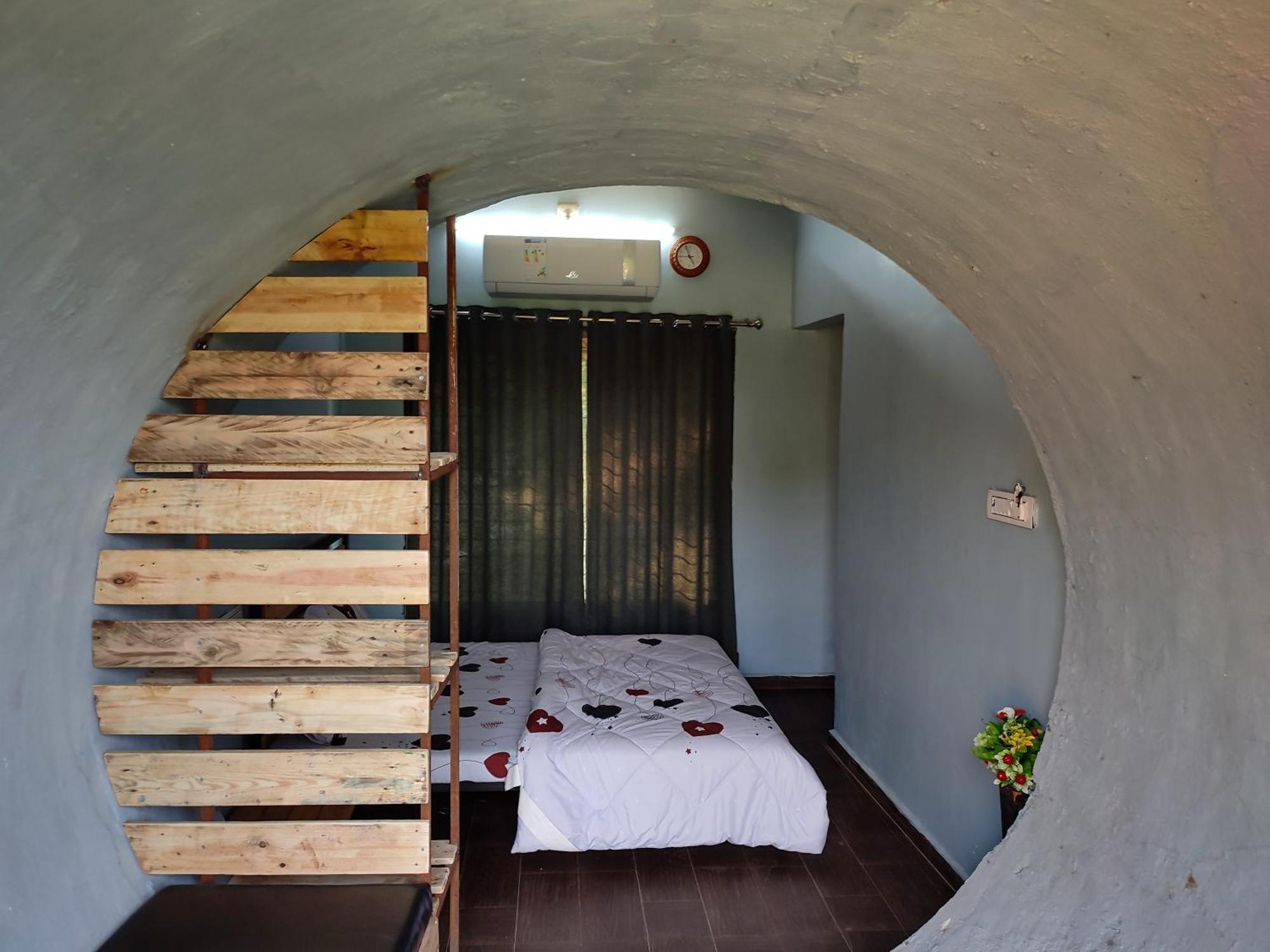 Van Vagdo Resort Rajpipla Экстерьер фото