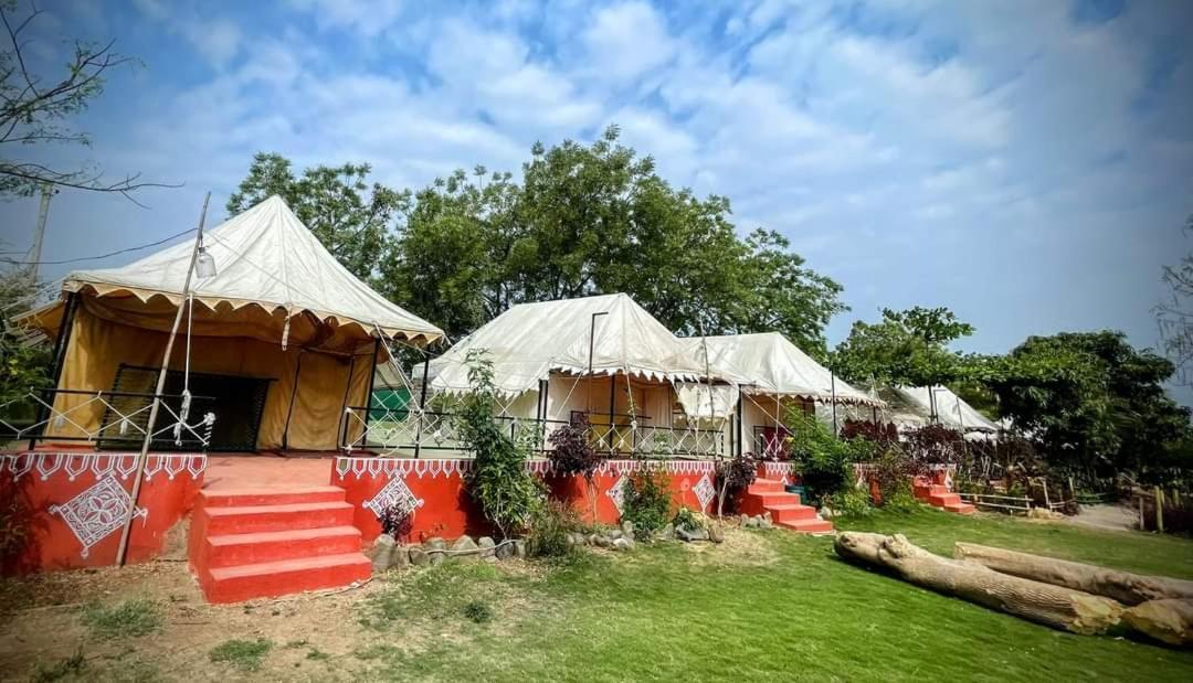 Van Vagdo Resort Rajpipla Экстерьер фото